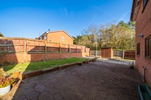 GARDEN- click for photo gallery